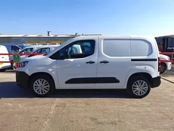 White Used 2021 Peugeot Partner MPV | £10,194 (Fair price)