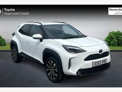 Used 2025 Toyota Yaris Hybrid Design Estate | £21,378 (Good price)