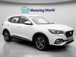 White Used 2022 MG HS Exclusive SUV | £12,200 (Fair price)
