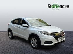 White Used 2018 Honda HR-V S SUV | £10,999 (Fair price)