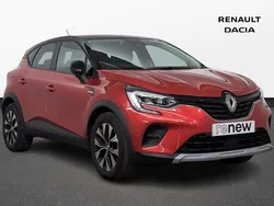 Flame red Used 2021 Renault Captur LIMITED SUV | £13,700 (Fair price)