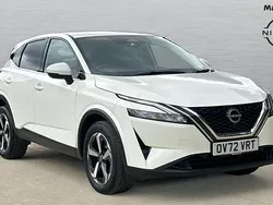 White Used 2022 Nissan Qashqai N-Connecta SUV | £19,515 (Fair price)