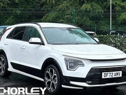 White Used 2023 Kia Niro 3 SUV | £22,532 (Fair price)