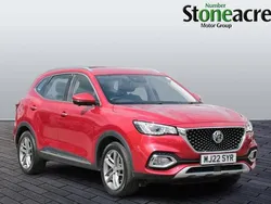Red Used 2022 MG HS Excite SUV | £15,499 (Fair price)