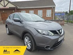 Grey Used 2014 Nissan Qashqai Acenta Premium SUV | £5,995 (Fair price)