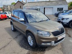 Brown Used 2015 Skoda Yeti SUV | £9,999 (Fair price)