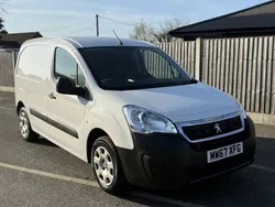 White Used 2018 Peugeot Partner MPV | £6,000 (Good price)
