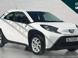 White Used 2023 Toyota Aygo PURE Hatchback | £12,376 (Fair price)