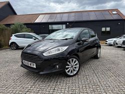 Black Used 2016 Ford Fiesta Titanium Hatchback | £3,850 (Fair price)