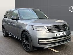 Used 2023 Land Rover Range Rover HSE SUV | £109,250