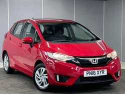 Red Used 2016 Honda Jazz SE Hatchback | £9,965 (Fair price)