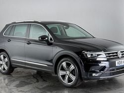 Used 2020 VW Tiguan SEL SUV | £17,150 (Fair price)