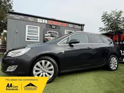 Black Used 2012 Vauxhall Astra S Estate | £2,895 (Fair price)