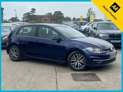 Blue Used 2018 VW Golf VII SE Hatchback | £8,324 (Fair price)
