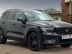 Used 2025 Volvo XC40 Plus SUV | £35,295 (Expensive)