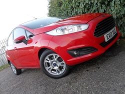 Red Used 2013 Ford Fiesta Zetec Hatchback | £2,500 (Good price)