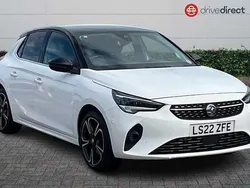 Special solid arctic white Used 2022 Vauxhall Corsa Edition Hatchback | £12,998 (Fair price)