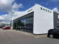 Black magic pearl effect Used 2025 Skoda Fabia SE Hatchback | £17,995 (Fair price)