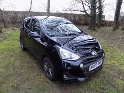 Black Used 2017 Hyundai i10 Premium Hatchback | £6,995 (Good price)