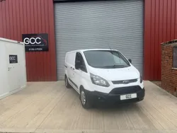 White Used 2015 Ford Transit Custom Van | £7,999 (Fair price)