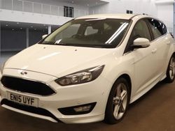 White Used 2015 Ford Focus Zetec Hatchback | £7,995 (Expensive)