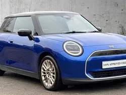 Blue Used 2024 Mini Cooper SE Hatch Hatchback | £26,995