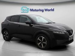 Black Used 2023 Nissan Qashqai N-Connecta SUV | £15,600 (Good price)