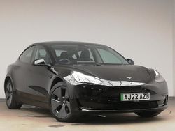 Black Used 2022 Tesla Model 3 RWD Sedan | £20,698 (A bit pricey)