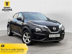 Black Used 2020 Nissan Juke N-Connecta SUV | £11,990 (Good price)