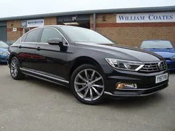 Black Used 2017 VW Passat R-line Hatchback | £12,450 (Fair price)