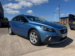 Power blue Used 2015 Volvo V40 CC Estate | £8,875 (Fair price)