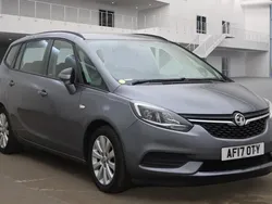 Used 2017 Vauxhall Zafira Tourer Design Edition MPV | £6,575 (Fair price)