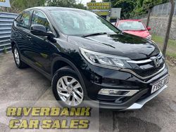 Black Used 2015 Honda CR-V SE SUV | £6,495 (A bit pricey)