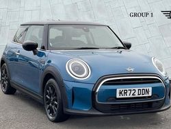 Blue Used 2022 Mini Cooper Classic Hatchback | £17,150 (Fair price)