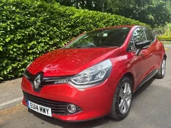 Red Used 2014 Renault Clio IV Dynamique Hatchback | £5,495 (Good price)