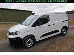White Used 2024 Peugeot Partner Premium Van | £11,990 (Fair price)