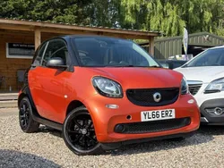 Orange Used 2016 Smart ForTwo Coupé Passion Coupe | £5,299 (Fair price)