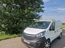 White Used 2016 Vauxhall Vivaro Van | £6,995 (Good price)