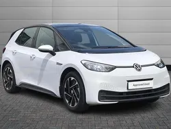 White Used 2023 VW ID.3 Pro Hatchback | £16,550 (Fair price)