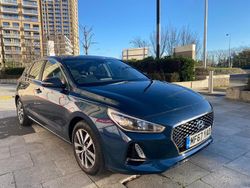 Blue Used 2017 Hyundai i30 SE Hatchback | £5,999 (Good price)