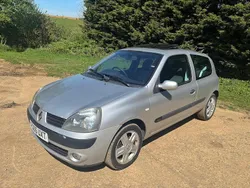 Silver Used 2005 Renault Clio II Dynamique Hatchback | £1,595 (Good price)