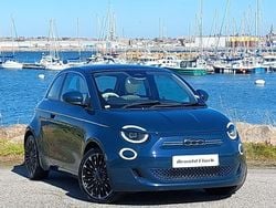 Green Used 2022 Fiat 500e La Prima Hatchback | £13,998 (Fair price)