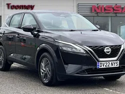 Black Used 2022 Nissan Qashqai Acenta Premium SUV | £17,995 (Fair price)
