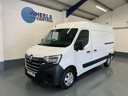White Used 2022 Renault Master Business Van | £15,490 (Fair price)