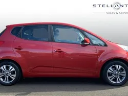 Red Used 2016 Kia Venga 3 Hatchback | £10,333 (Fair price)
