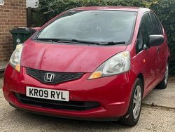 Red Used 2009 Honda Jazz S Hatchback | £1,100 (Expensive)
