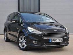 Black Used 2016 Ford S-MAX Titanium MPV | £7,690 (Fair price)