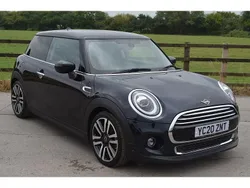 Enigmatic black Used 2020 Mini Cooper Exclusive Hatchback | £15,989 (Fair price)