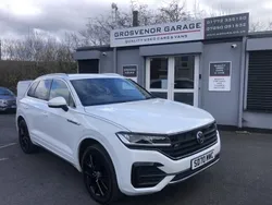 White Used 2020 VW Touareg R-line SUV | £33,995 (Good price)