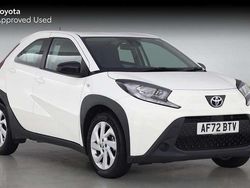 White Used 2022 Toyota Aygo X PURE SUV | £14,667